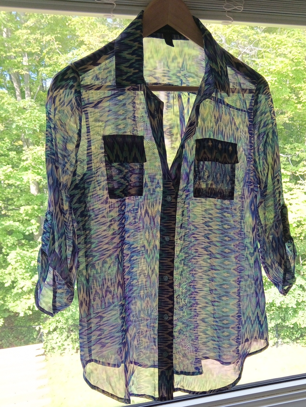 P18.5 L27 Bluenotes Blue and Aqua Ikat-Pattern Button Front Shirt